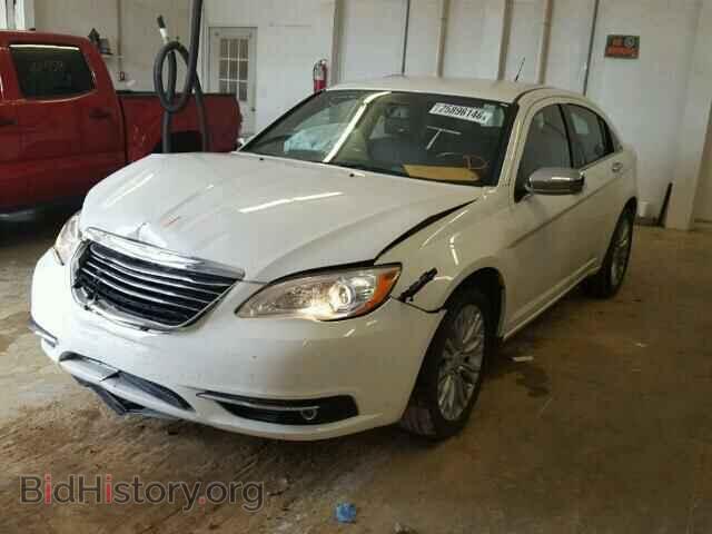 2011 CHRYSLER 200 - VIN: 1C3BC2FB0BN517491 - Фото 2