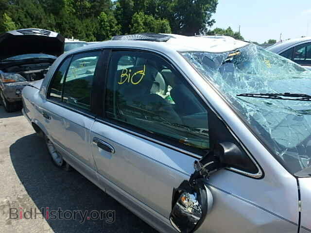 2002 FORD CROWN VIC - VIN: 2FAFP74W22X111625 - Фото 9