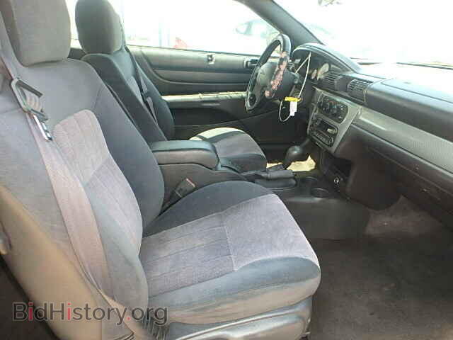 2004 CHRYSLER SEBRING - VIN: 1C3EL75R54N304922 - Фото 5