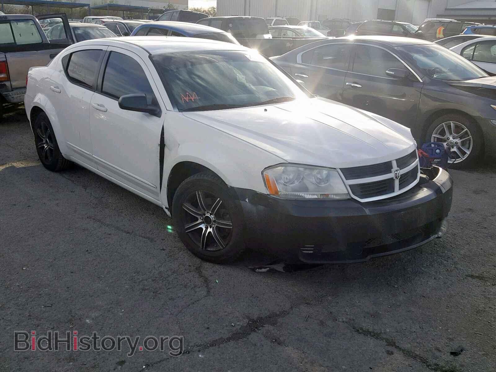 Photo  - DODGE AVENGER 2010