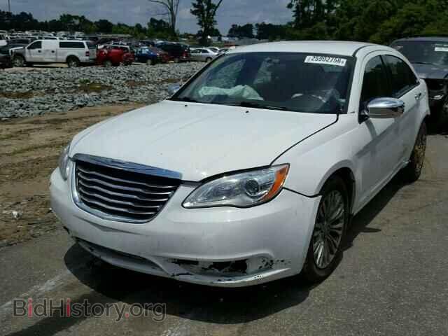 2012 CHRYSLER 200 - VIN: 1C3CCBAB3CN256998 - Фото 2