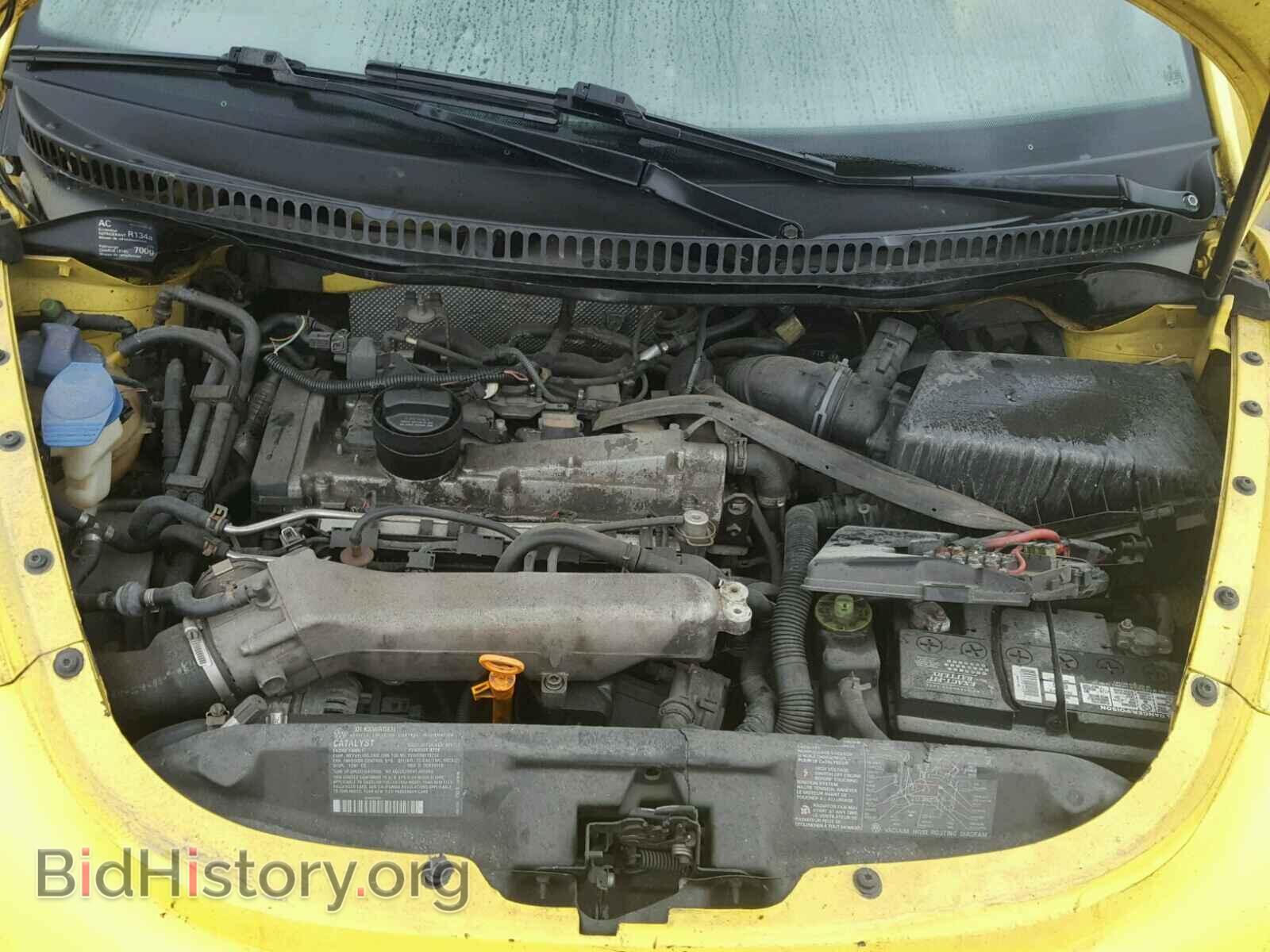 2000 VOLKSWAGEN BEETLE - VIN: 3VWCD21C0YM416500 - Фото 7