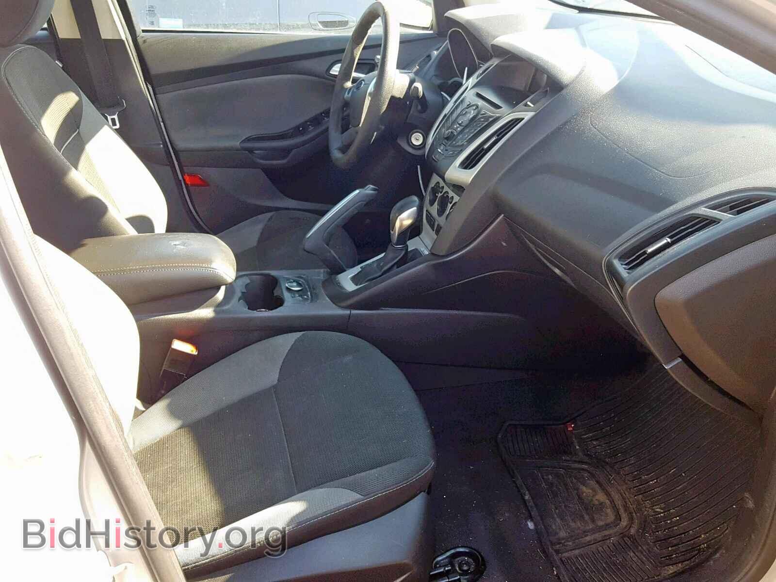 2014 FORD FOCUS SE - VIN: 1FADP3F2XEL106359 - Фото 5