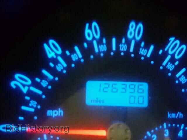 2000 VOLKSWAGEN BEETLE - VIN: 3VWCA21C1YM412920 - Фото 8