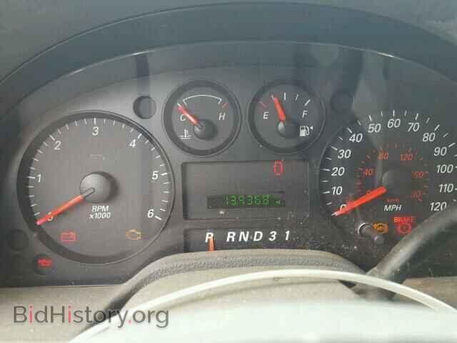 2004 FORD FREESTAR - VIN: 2FMDA57664BA37947 - Фото 8