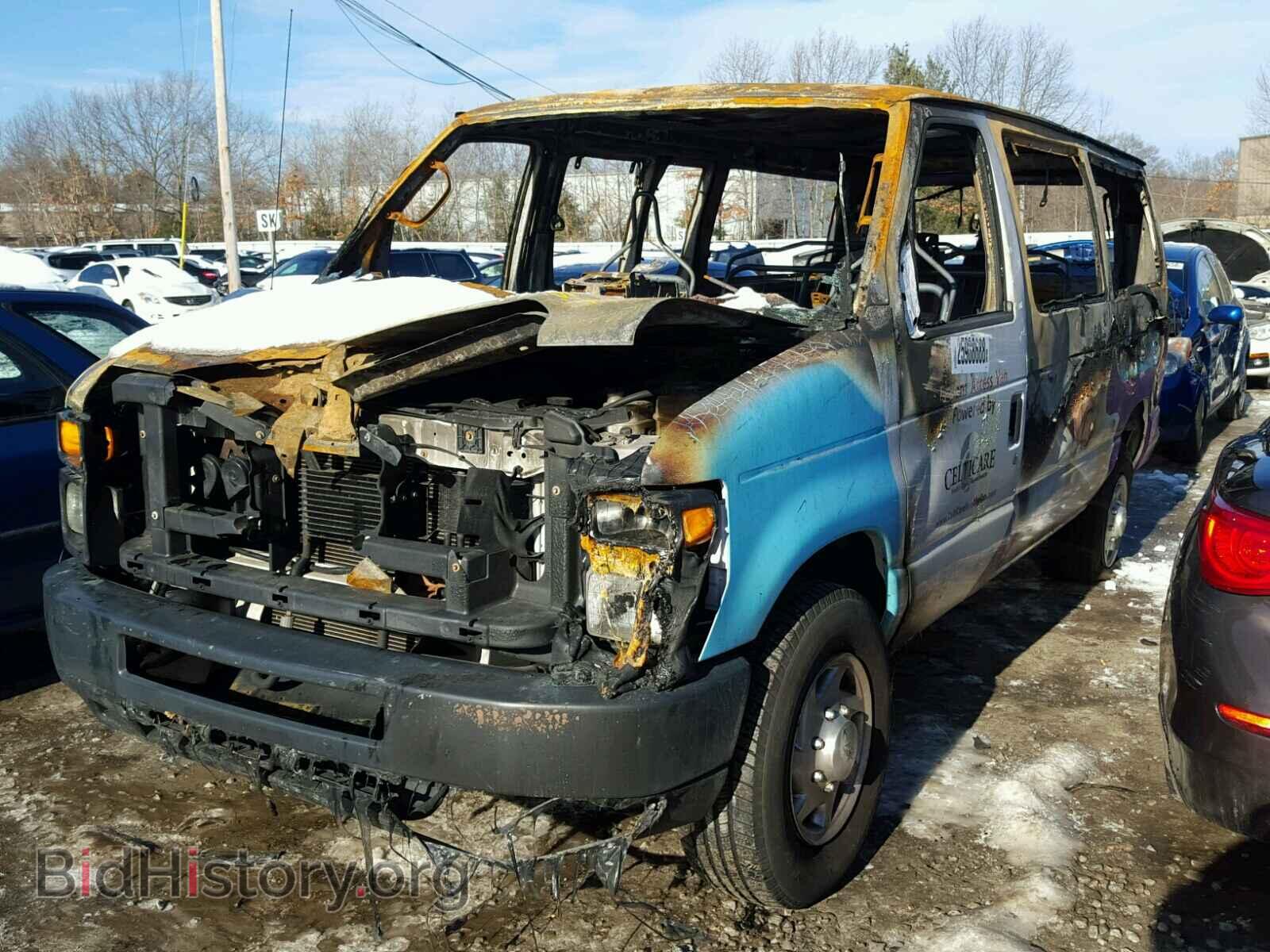 2010 FORD ECONOLINE - VIN: 1FBNE3BL7ADA06229 - Фото 2