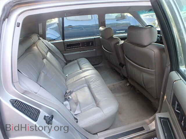 1992 CADILLAC DEVILLE - VIN: 1G6CD53B0N4332261 - Photo 6