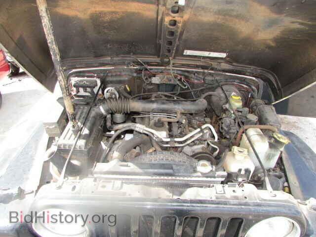 2000 JEEP WRANGLER - VIN: 1J4FA59S3YP719023 - Фото 7