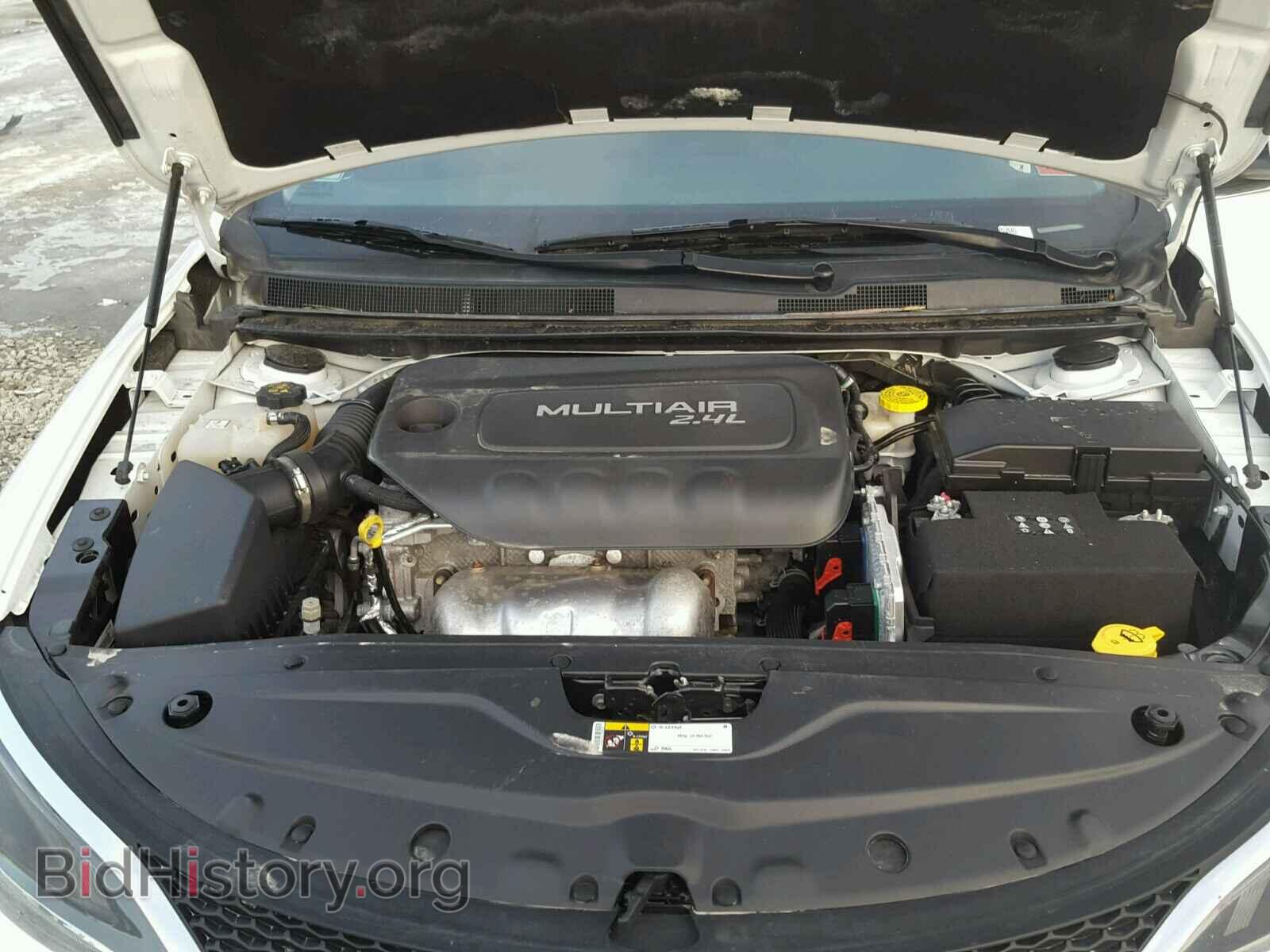 2015 CHRYSLER 200 - VIN: 1C3CCCAB7FN675320 - Photo 7