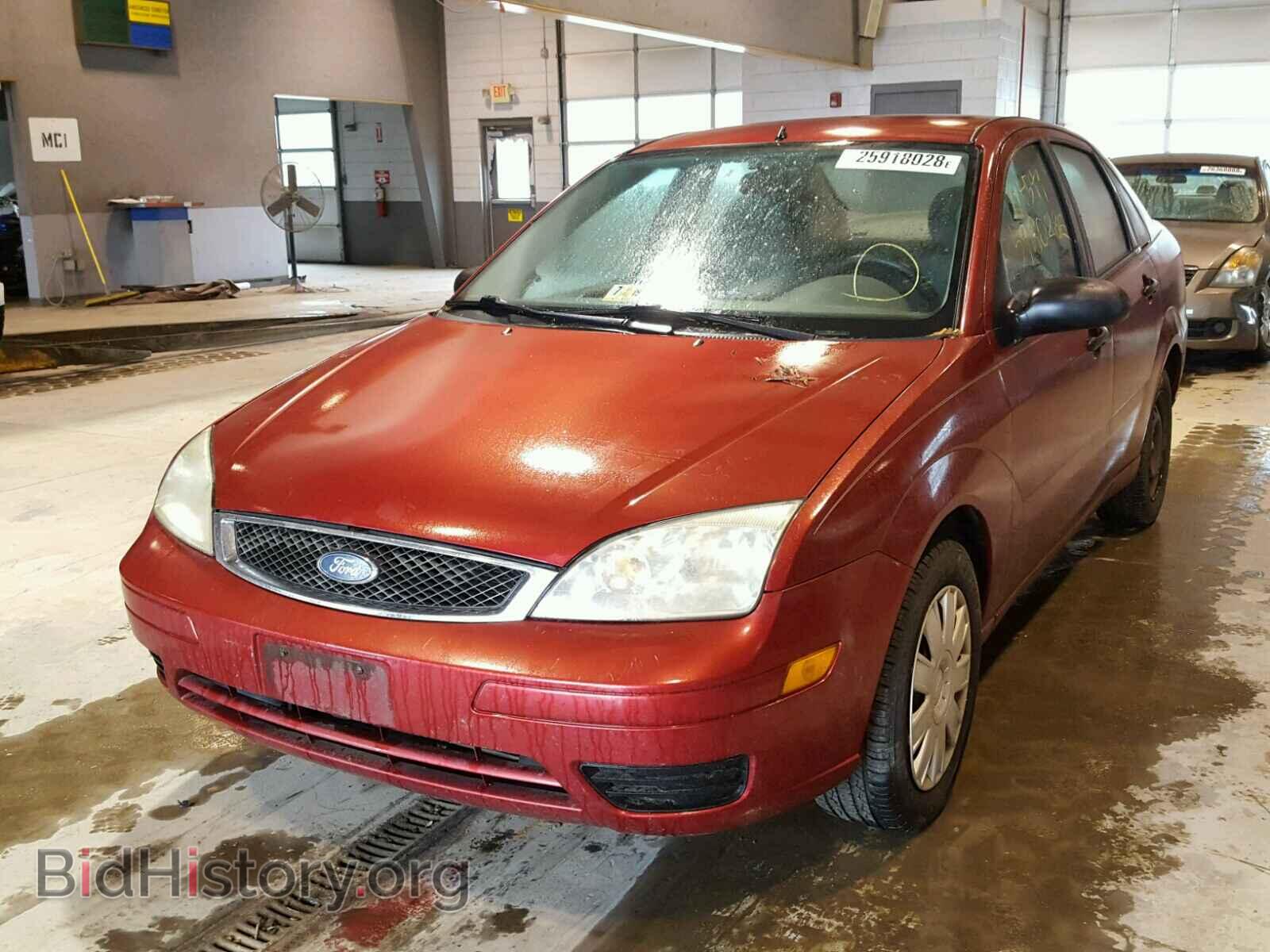 2005 FORD FOCUS - VIN: 1FAFP34N85W281715 - Фото 2