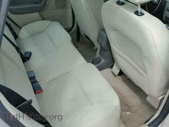2008 FORD FOCUS - VIN: 1FAHP35N48W164242 - Фото 6
