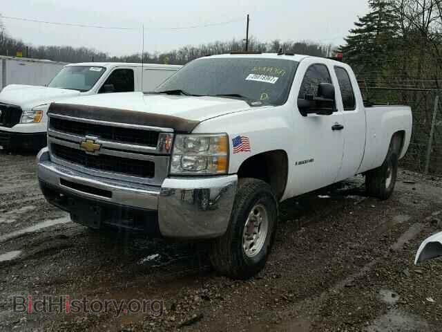 2008 CHEVROLET SILVERADO - VIN: 1GCHK39618E135282 - Photo 2