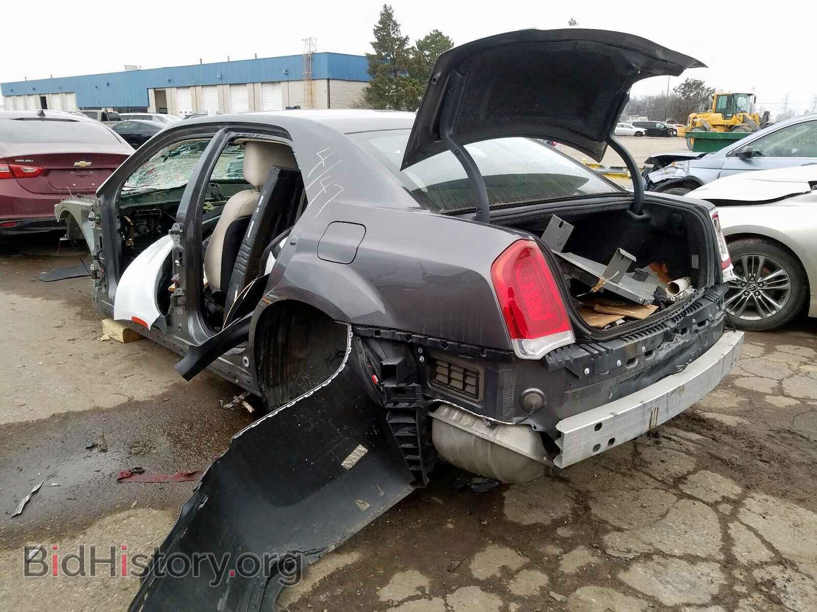 2017 CHRYSLER 300 - VIN: 2C3CCARG5HH521947 - Фото 3