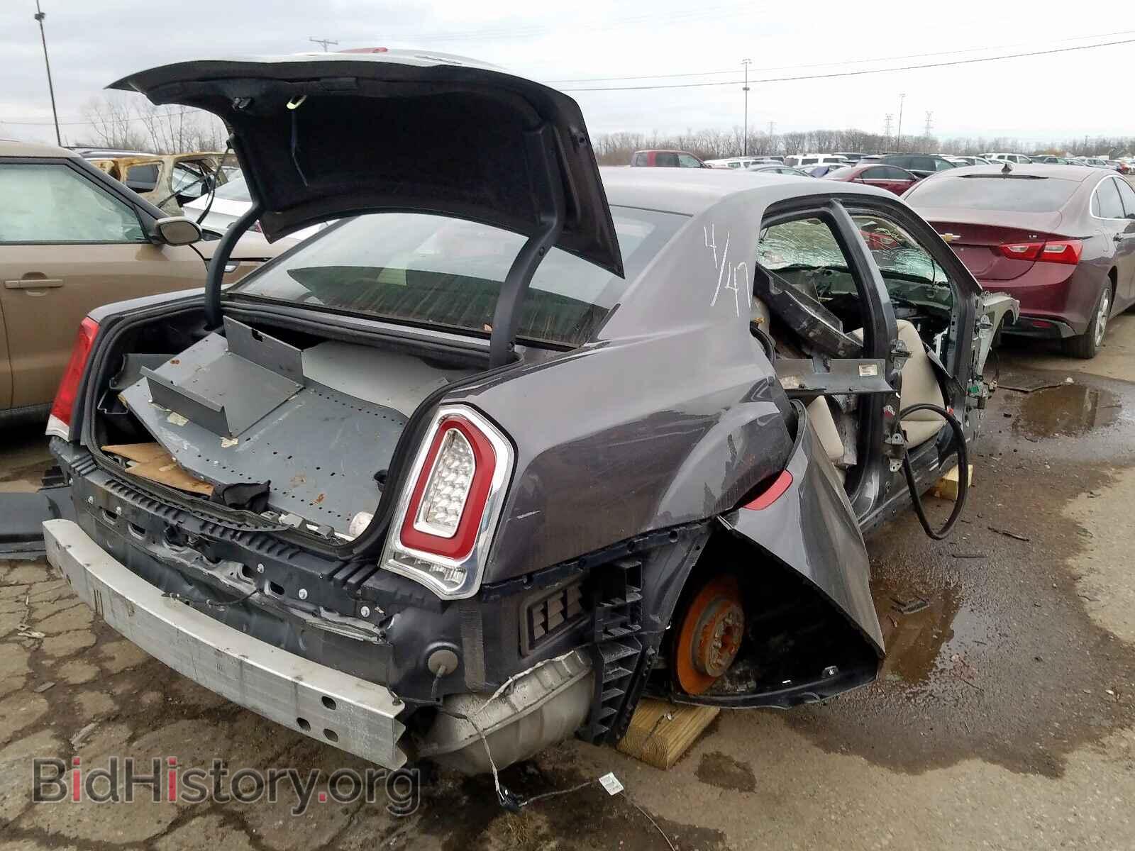 2017 CHRYSLER 300 - VIN: 2C3CCARG5HH521947 - Фото 4