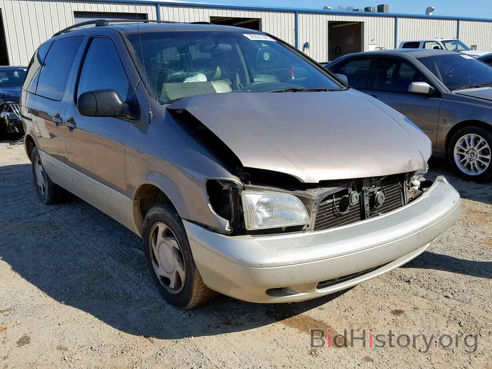 Photo 4T3ZF13C6WU086145 - TOYOTA SIENNA LE 1998