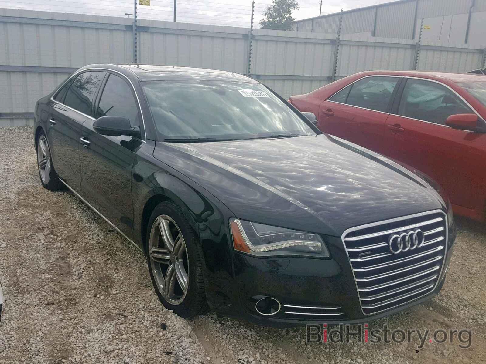 Photo WAURGAFD0DN003411 - AUDI A8 2013