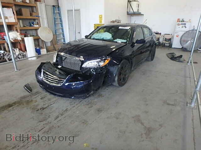 2013 CHRYSLER 200 - VIN: 1C3CCBAB9DN698122 - Фото 2
