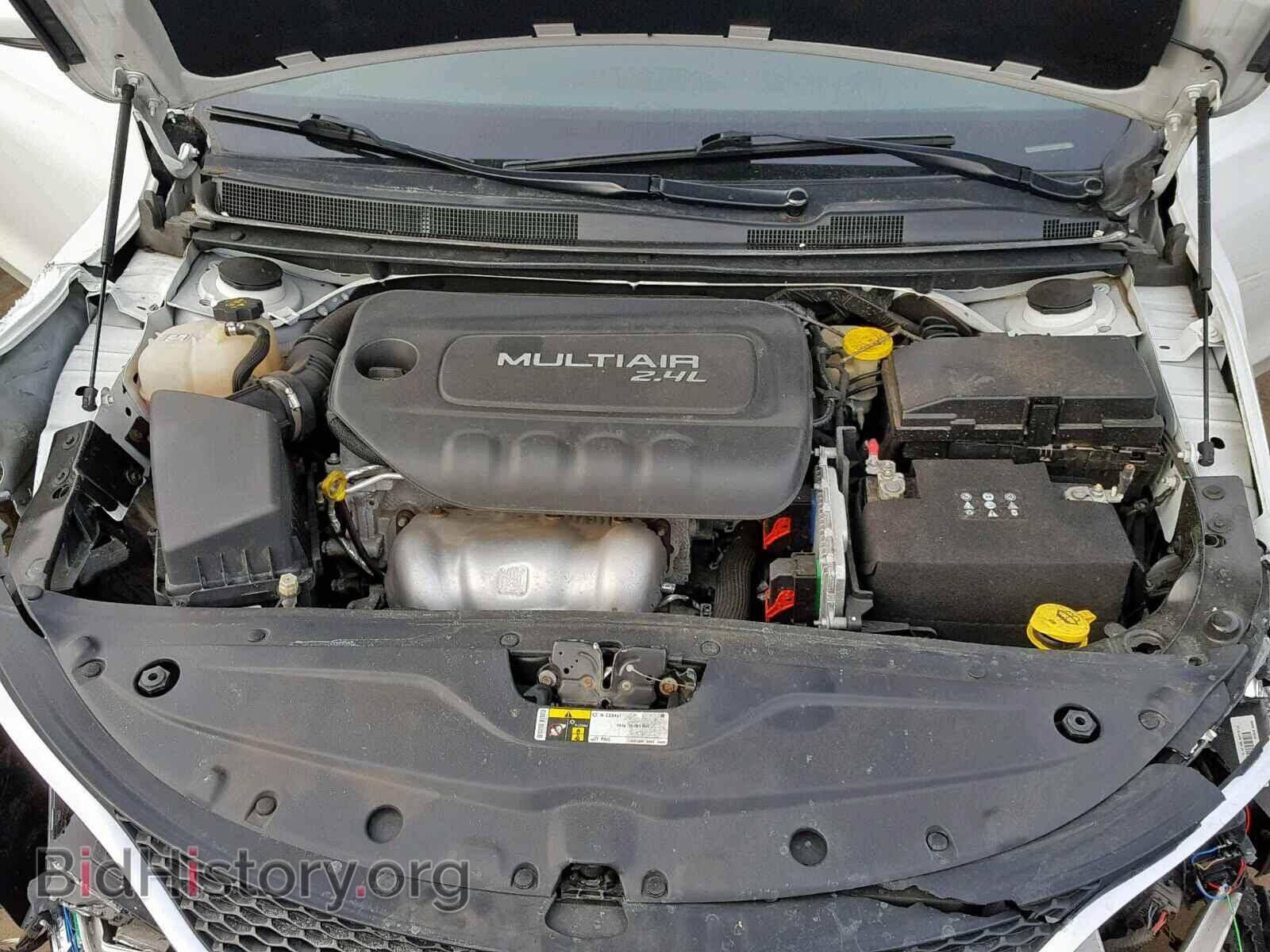 2015 CHRYSLER 200 - VIN: 1C3CCCAB2FN741594 - Photo 7