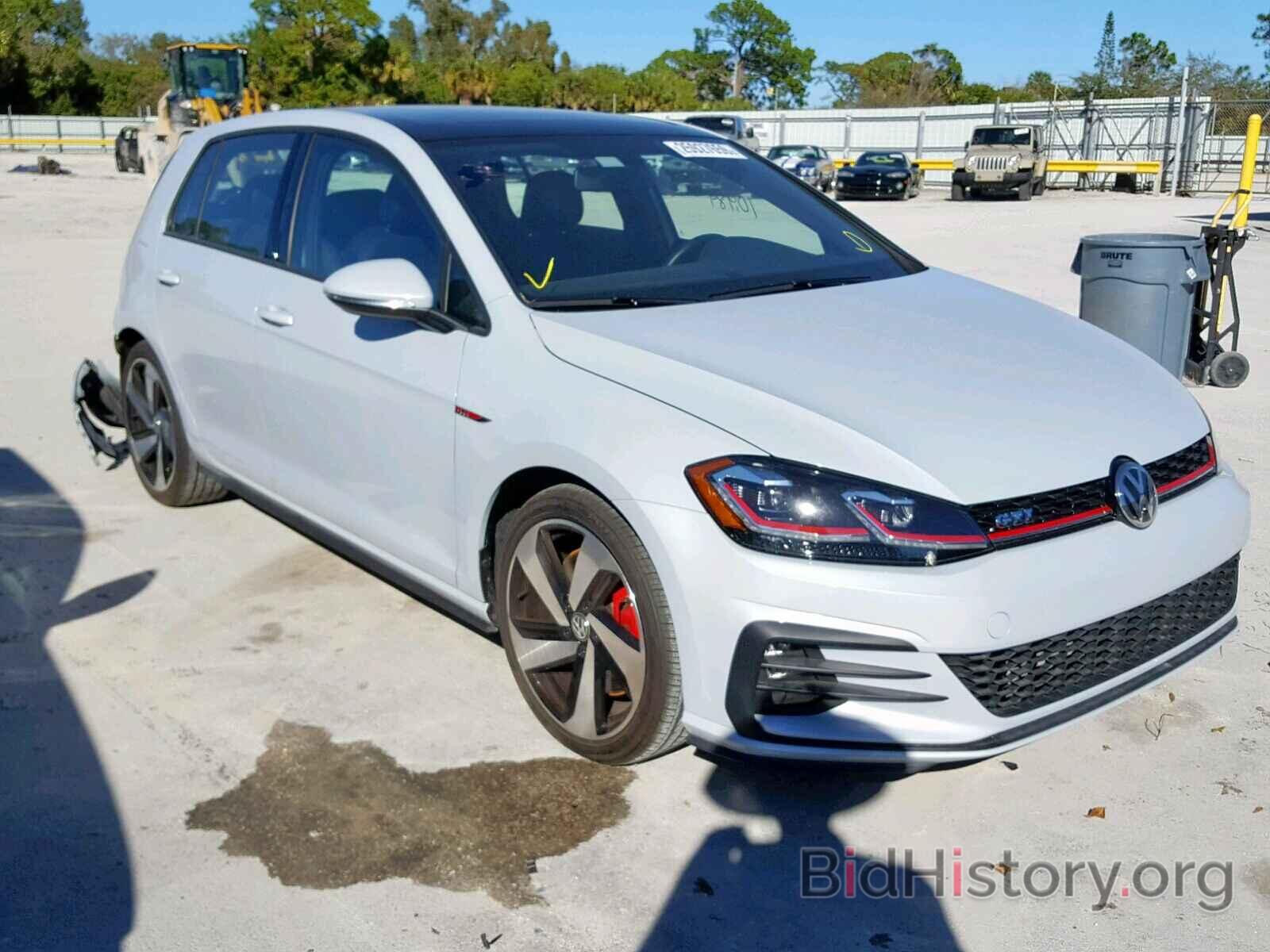 Photo 3VW547AU1JM252064 - VOLKSWAGEN GTI 2018