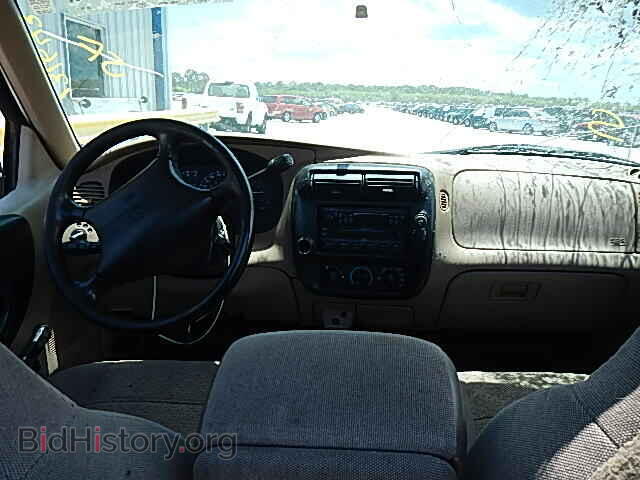 2000 MAZDA B2500 - VIN: 4F4YR12C2YTM03789 - Фото 9