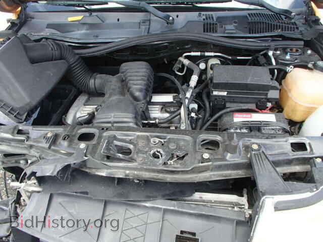 2006 SATURN VUE - VIN: 5GZCZ33D06S821176 - Фото 7