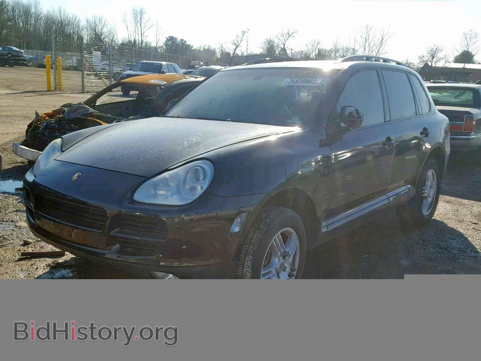 2004 PORSCHE CAYENNE S - VIN: WP1AB29P04LA68747 - Фото 2