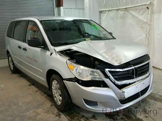 Photo 2V4RW4DGXBR766448 - VOLKSWAGEN ROUTAN 2011