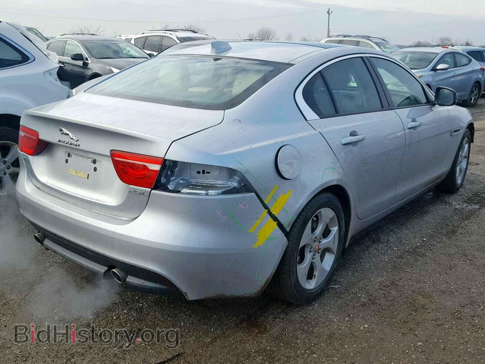 2017 JAGUAR XE - VIN: SAJAR4BG3HA967107 - Фото 4