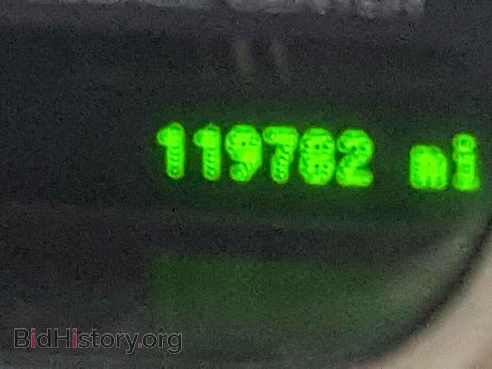 2005 FORD EXPLORER - VIN: 1FMZU73K45UB58077 - Photo 8