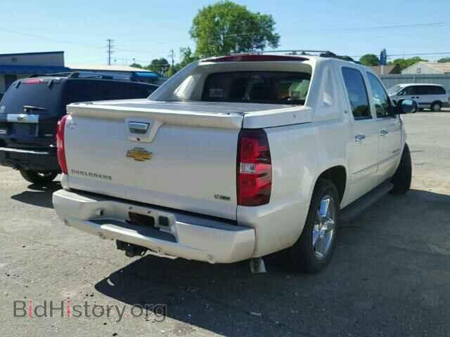 2011 CHEVROLET AVALANCHE - VIN: 3GNMCGE00BG219573 - Фото 4