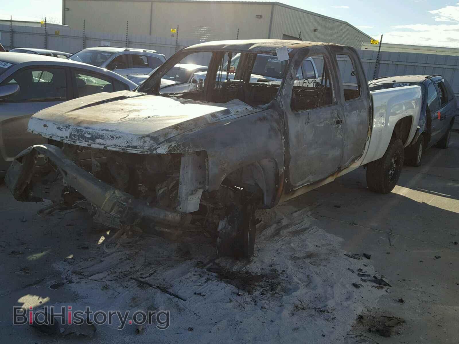 2008 CHEVROLET SILVERADO - VIN: 1GCHK29628E217029 - Фото 2