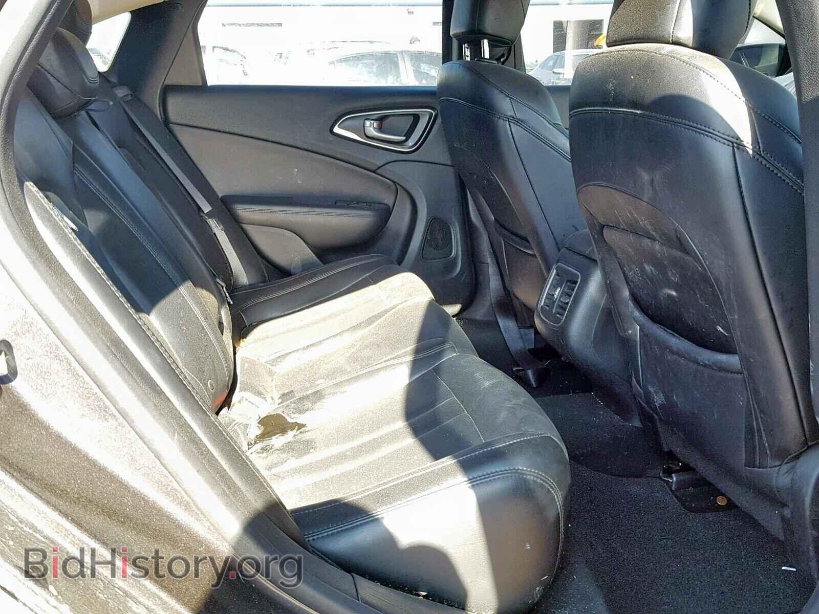 2015 CHRYSLER 200 - VIN: 1C3CCCCBXFN757054 - Photo 6