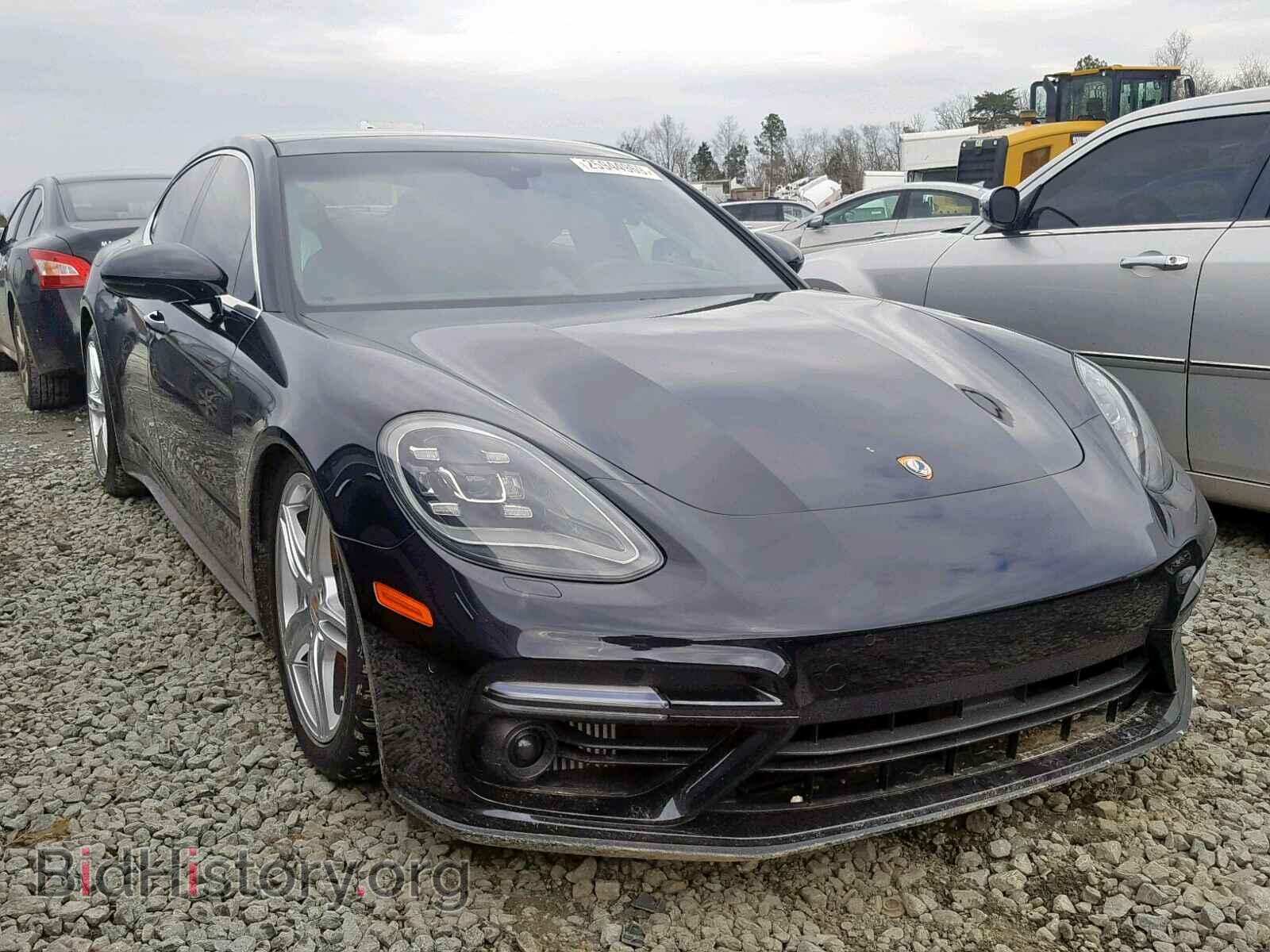 Фотография WP0AF2A70HL150808 - PORSCHE PANAMERA 2017