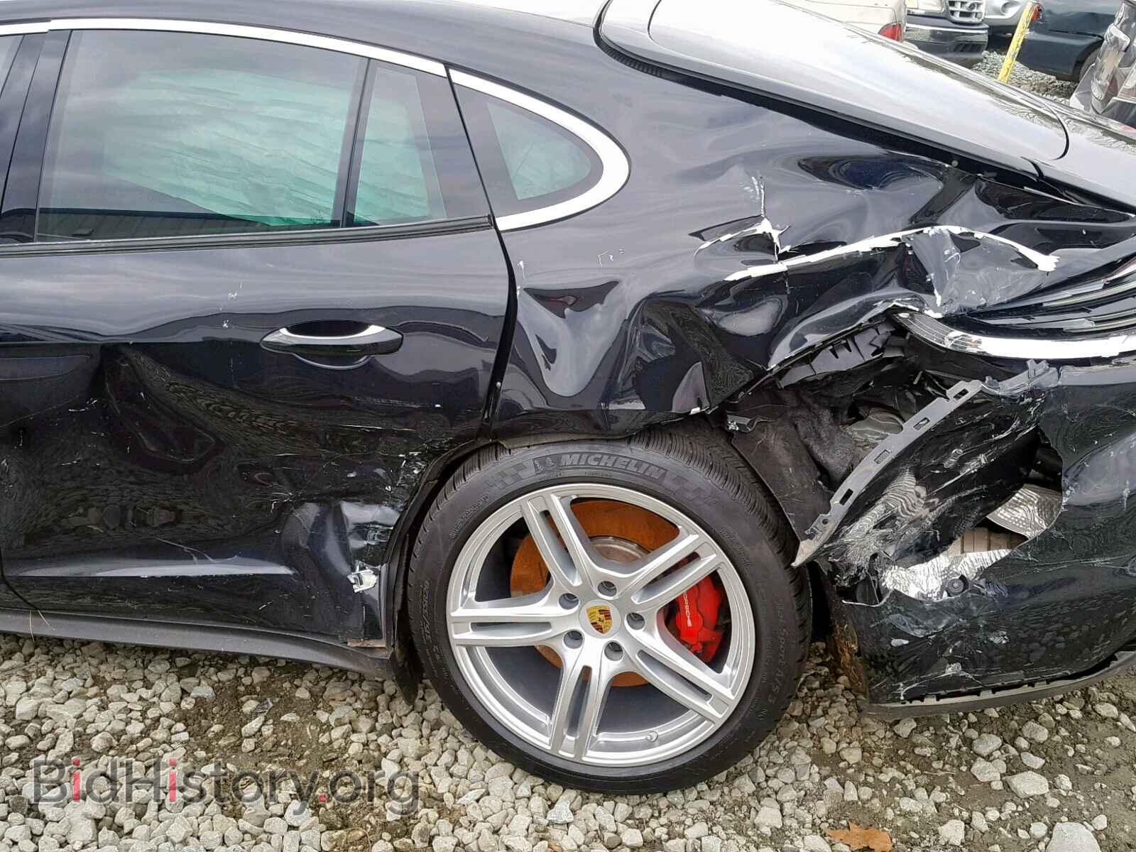 2017 PORSCHE PANAMERA - VIN: WP0AF2A70HL150808 - Фото 9