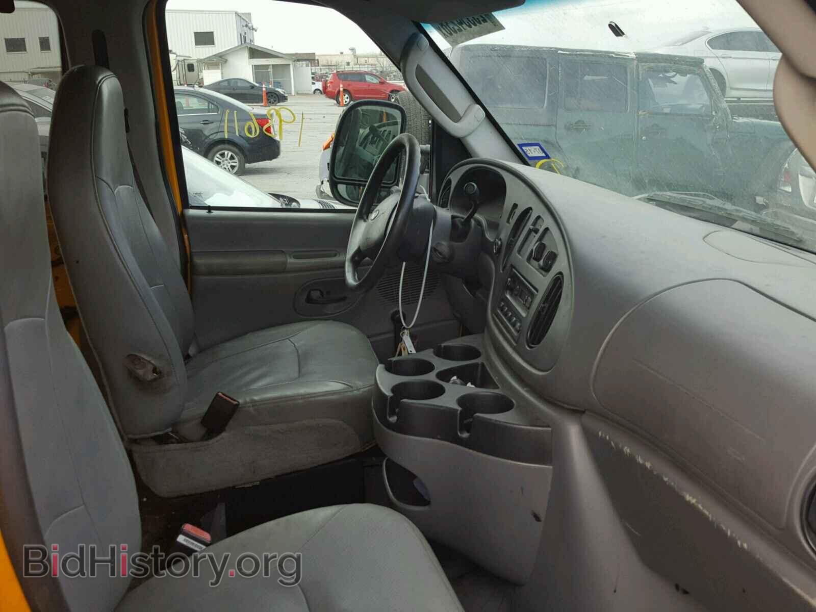 2007 FORD ECONOLINE - VIN: 1FTNE24L27DA60176 - Фото 5