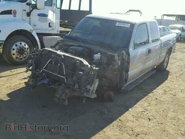 2006 CHEVROLET SILVERADO - VIN: 2GCEC19V061340456 - Photo 2