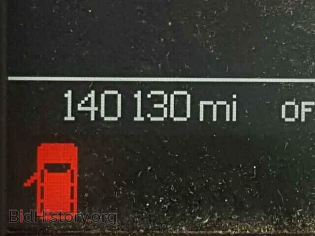 2011 DODGE CARAVAN - VIN: 2D4RN5DG4BR679117 - Фото 8