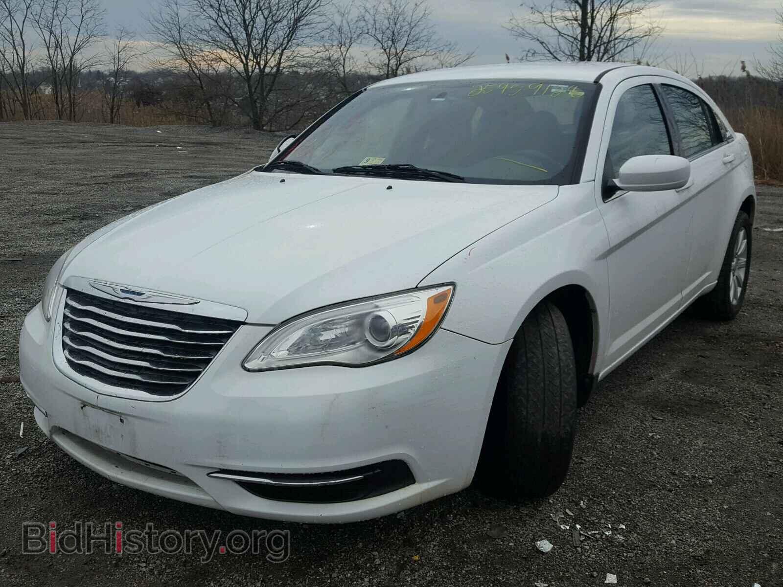 2013 CHRYSLER 200 - VIN: 1C3CCBBB8DN696294 - Фото 2