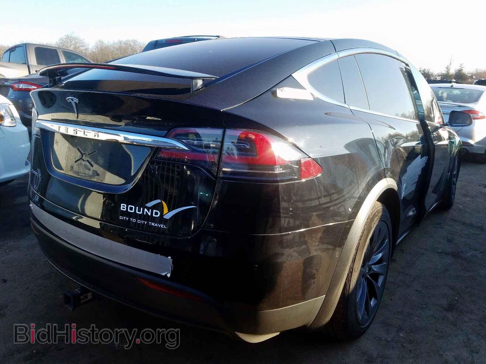 2018 TESLA MODEL X - VIN: 5YJXCBE21JF109582 - Photo 4