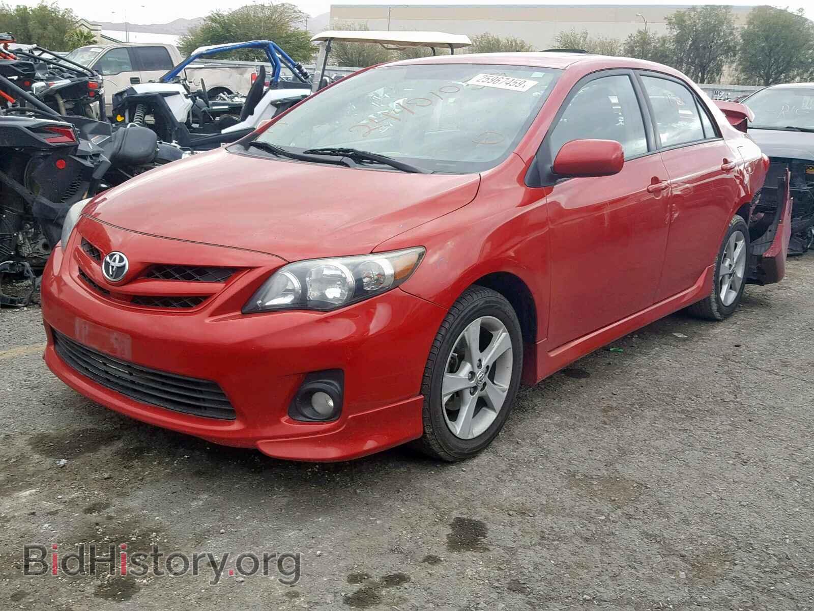 2011 TOYOTA COROLLA BA - VIN: 2T1BU4EE7BC704326 - Фото 2