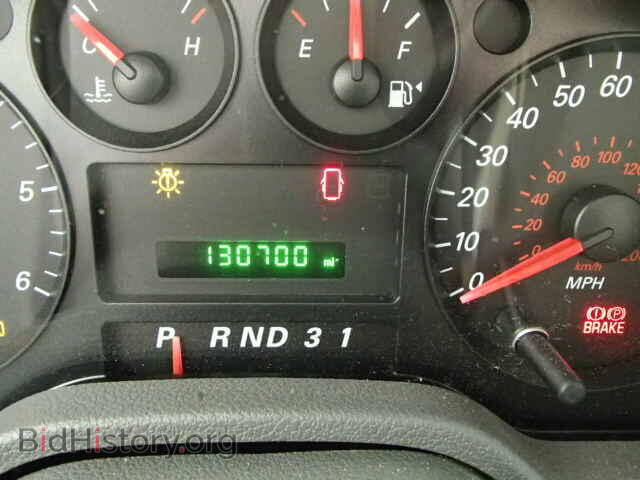 2007 FORD FREESTAR - VIN: 2FMZA51627BA01028 - Фото 8