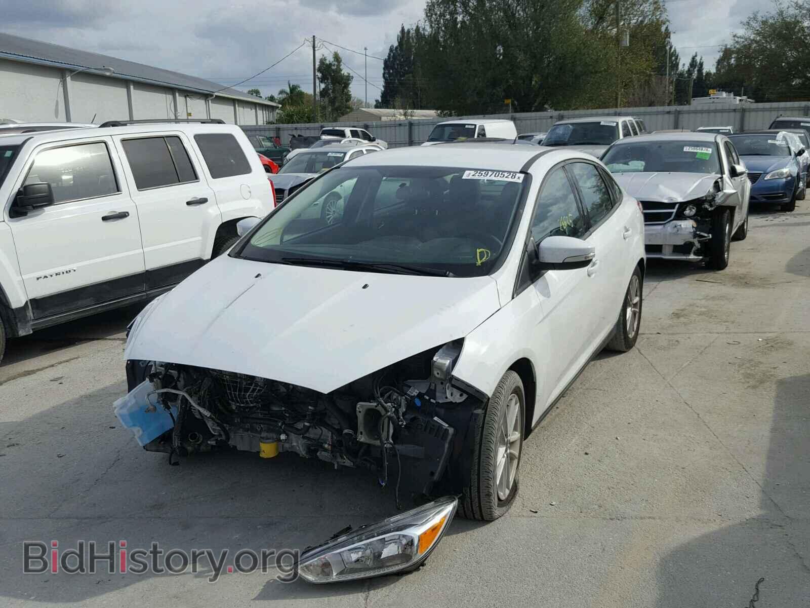 2016 FORD FOCUS - VIN: 1FADP3F28GL385846 - Фото 2