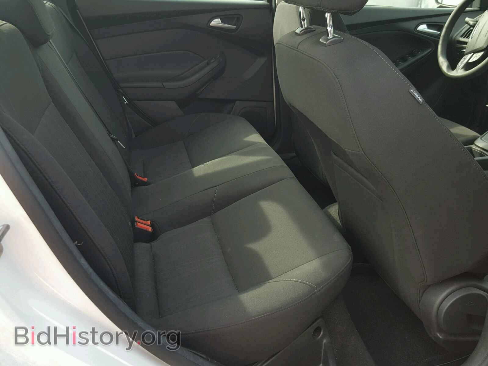 2016 FORD FOCUS - VIN: 1FADP3F28GL385846 - Фото 6