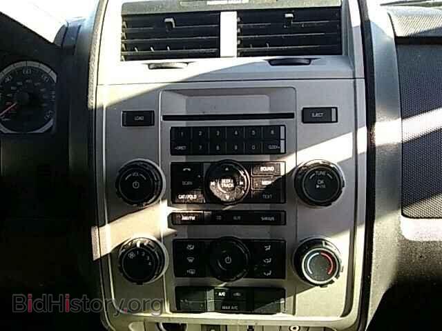 2009 FORD ESCAPE - VIN: 1FMCU93739KD06928 - Фото 9