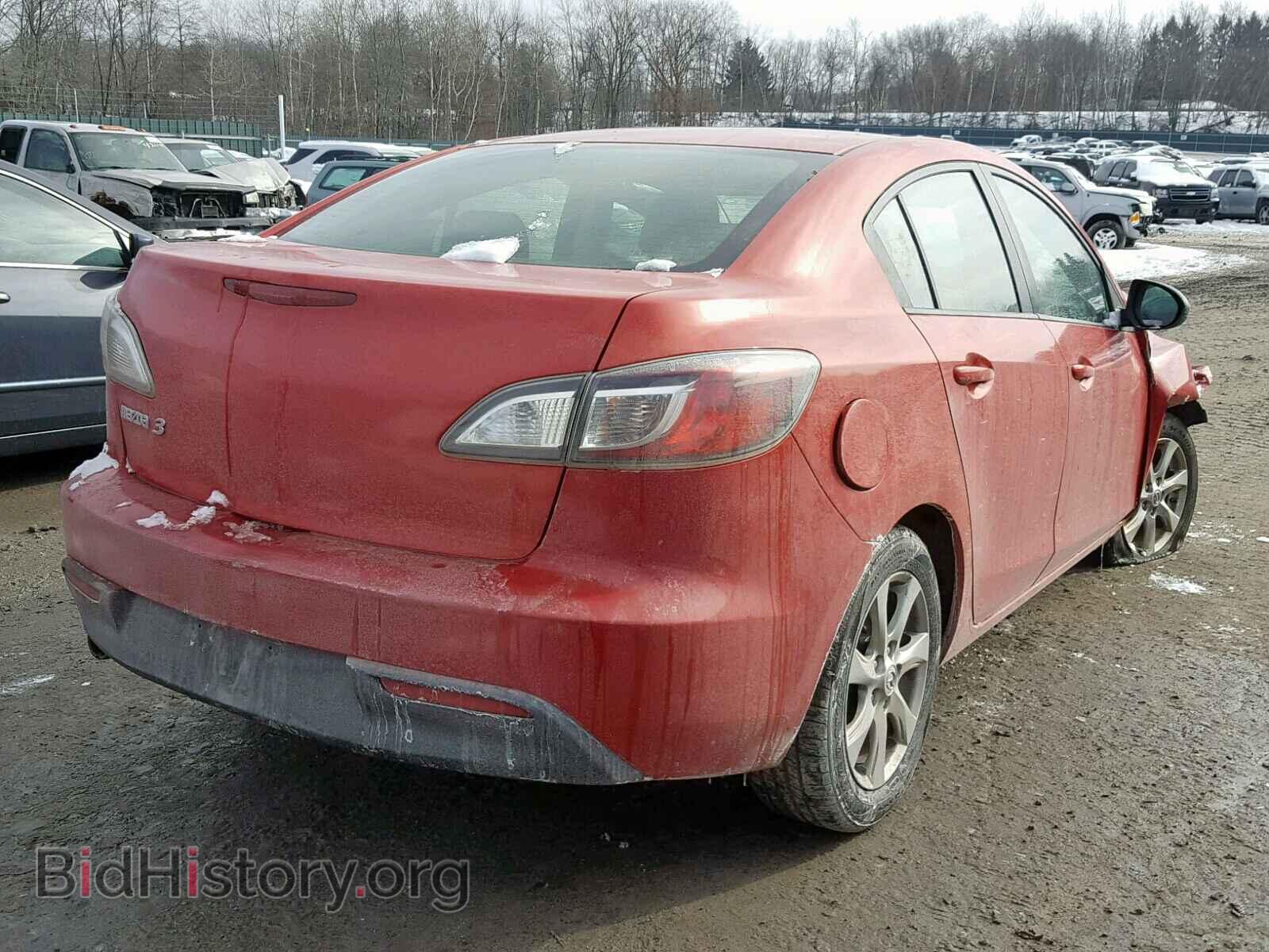 2011 MAZDA 3 - VIN: JM1BL1VG1B1478114 - Фото 4