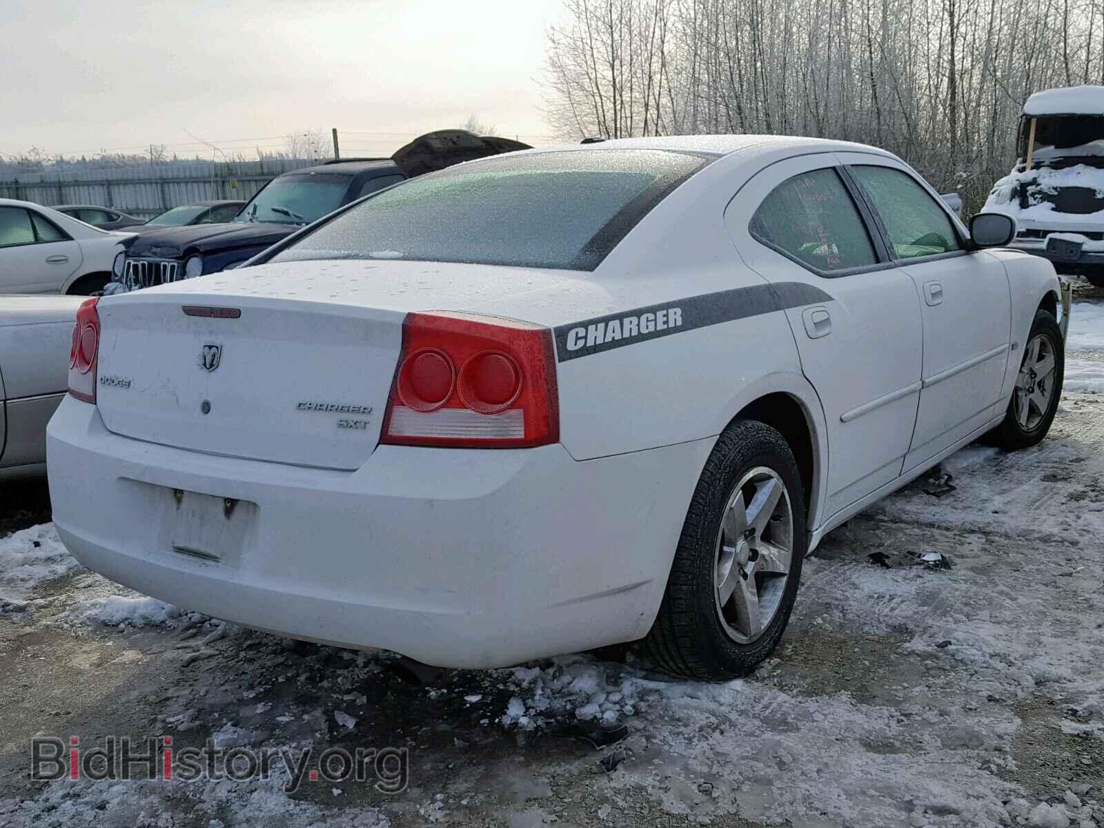 2010 DODGE CHARGER - VIN: 2B3CA3CV5AH285246 - Фото 4