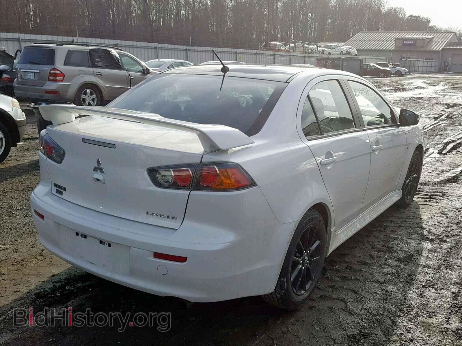 2017 MITSUBISHI LANCER - VIN: JA32U2FU8HU011477 - Фото 4