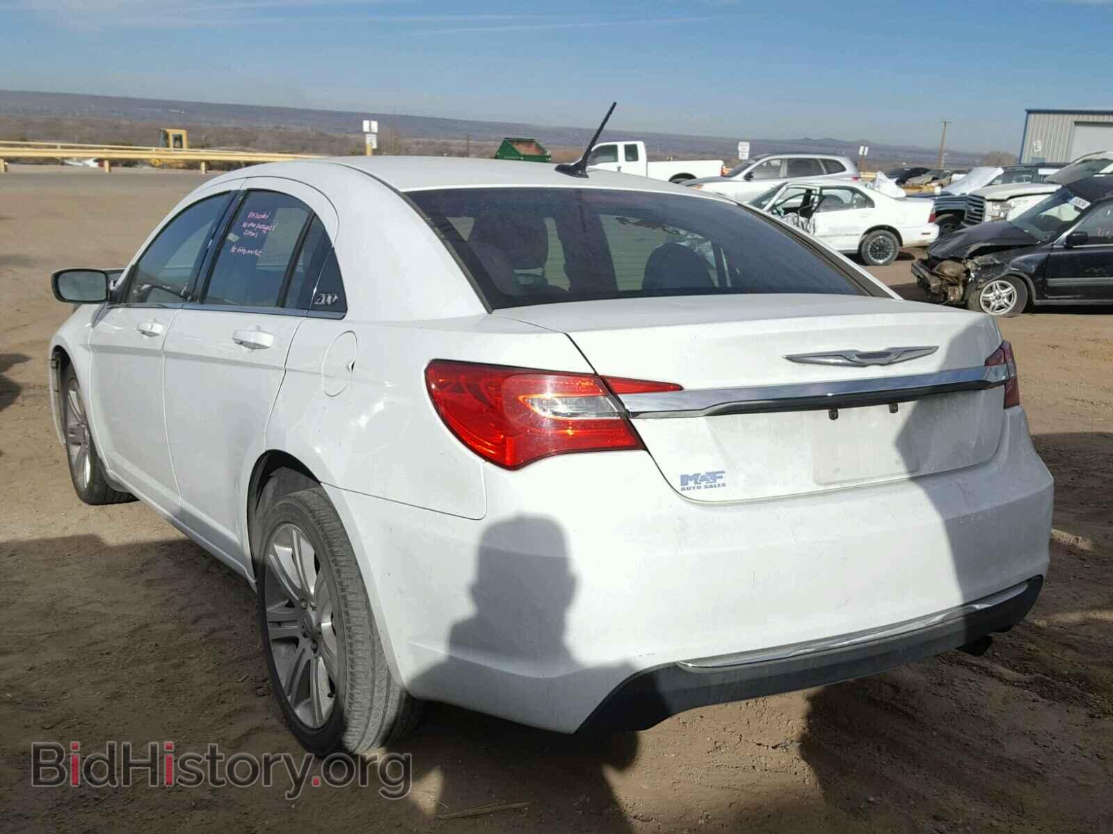 2013 CHRYSLER 200 - VIN: 1C3CCBABXDN670250 - Фото 3