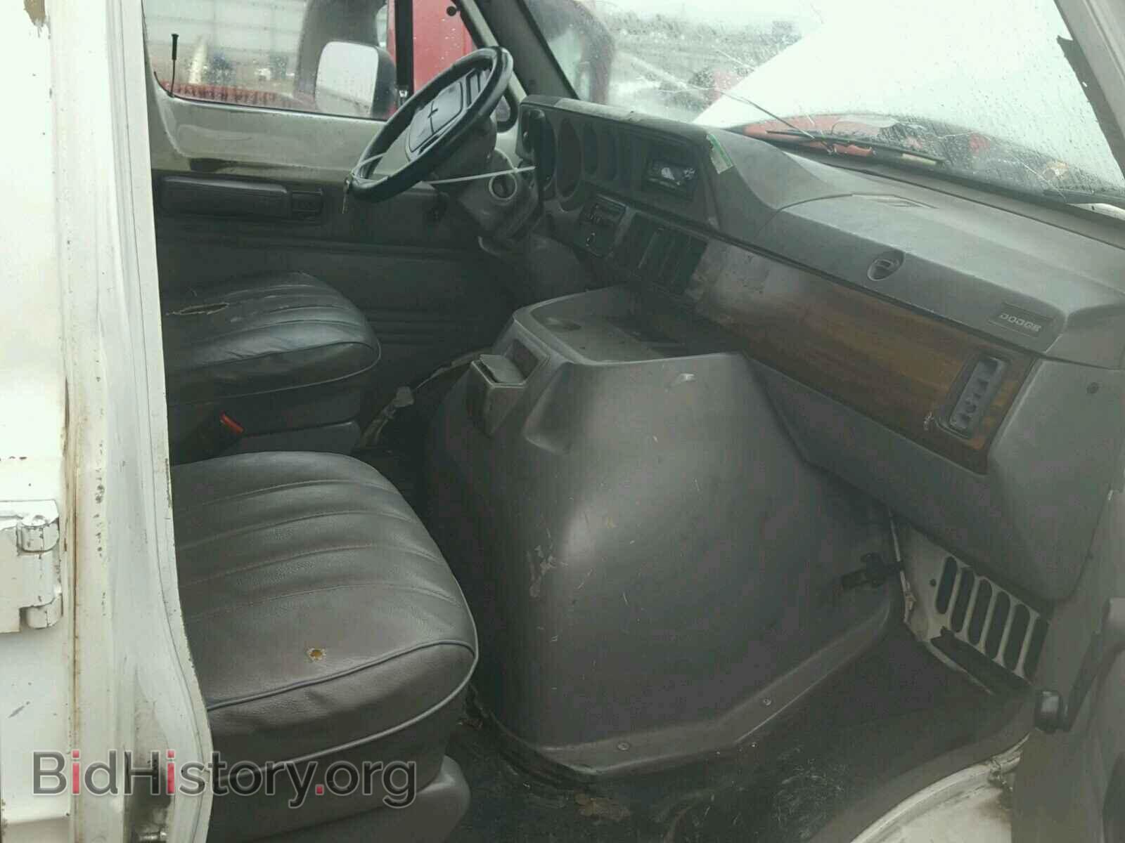 1996 DODGE RAM VAN - VIN: 2B7KB31Z3TK116989 - Фото 5