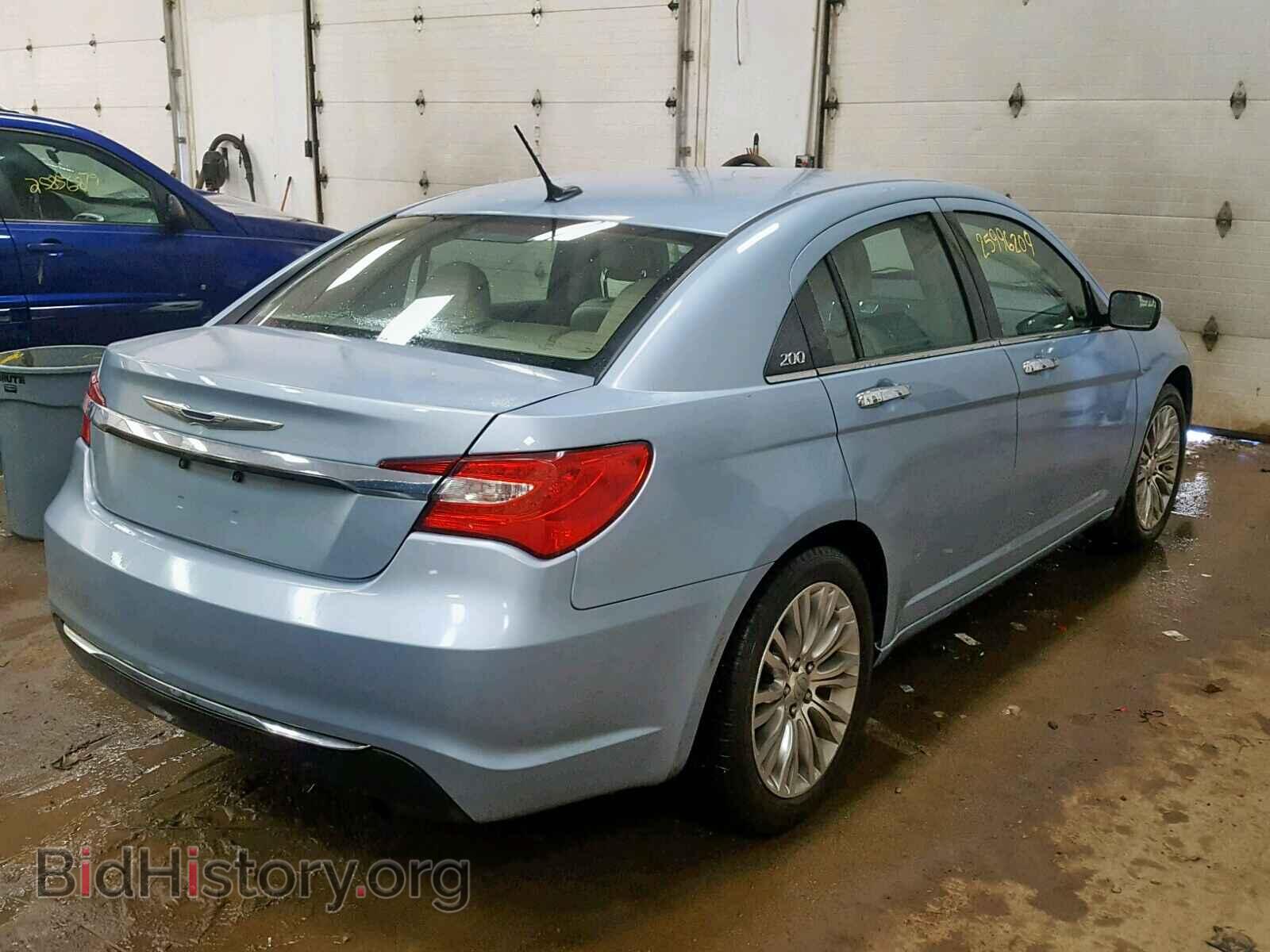 2012 CHRYSLER 200 - VIN: 1C3CCBCB3CN304898 - Фото 4